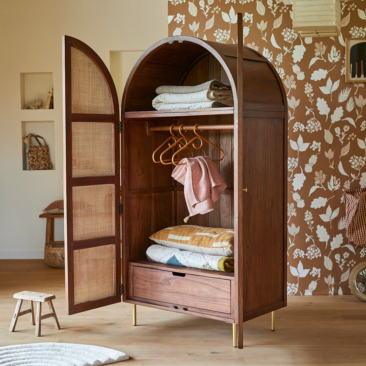 Lisbeth - Armoire En Orme Et Cannage – Image 5