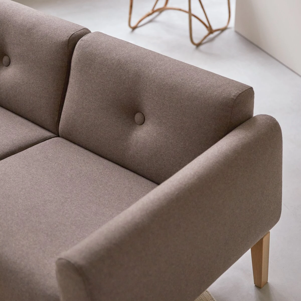 Bjorn - Canapé En Chêne Massif Et Tissu Marron 2 Places – Image 2