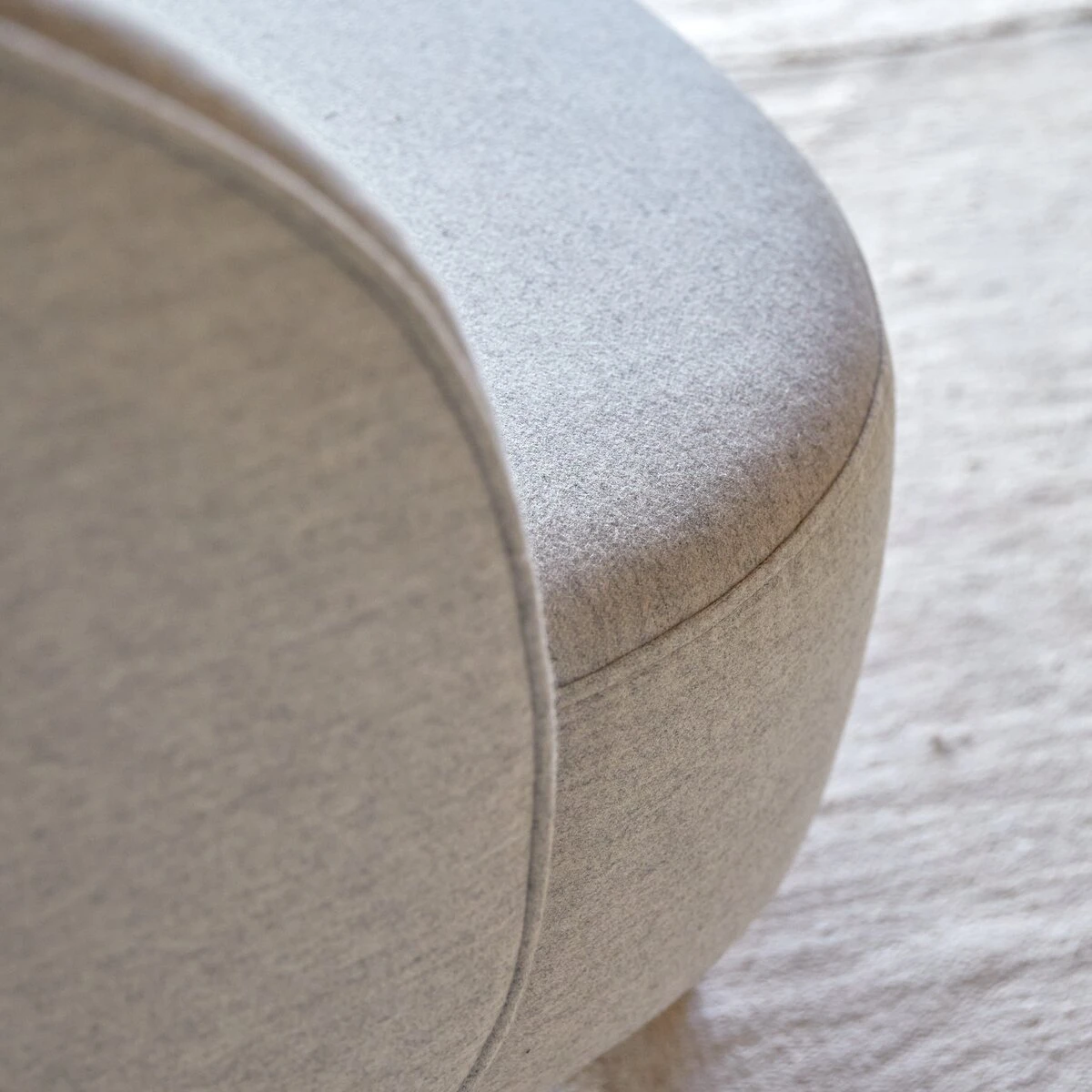 Hoya - Canapé En Chêne Massif Et Et Tissu Gris 2 Places – Image 3