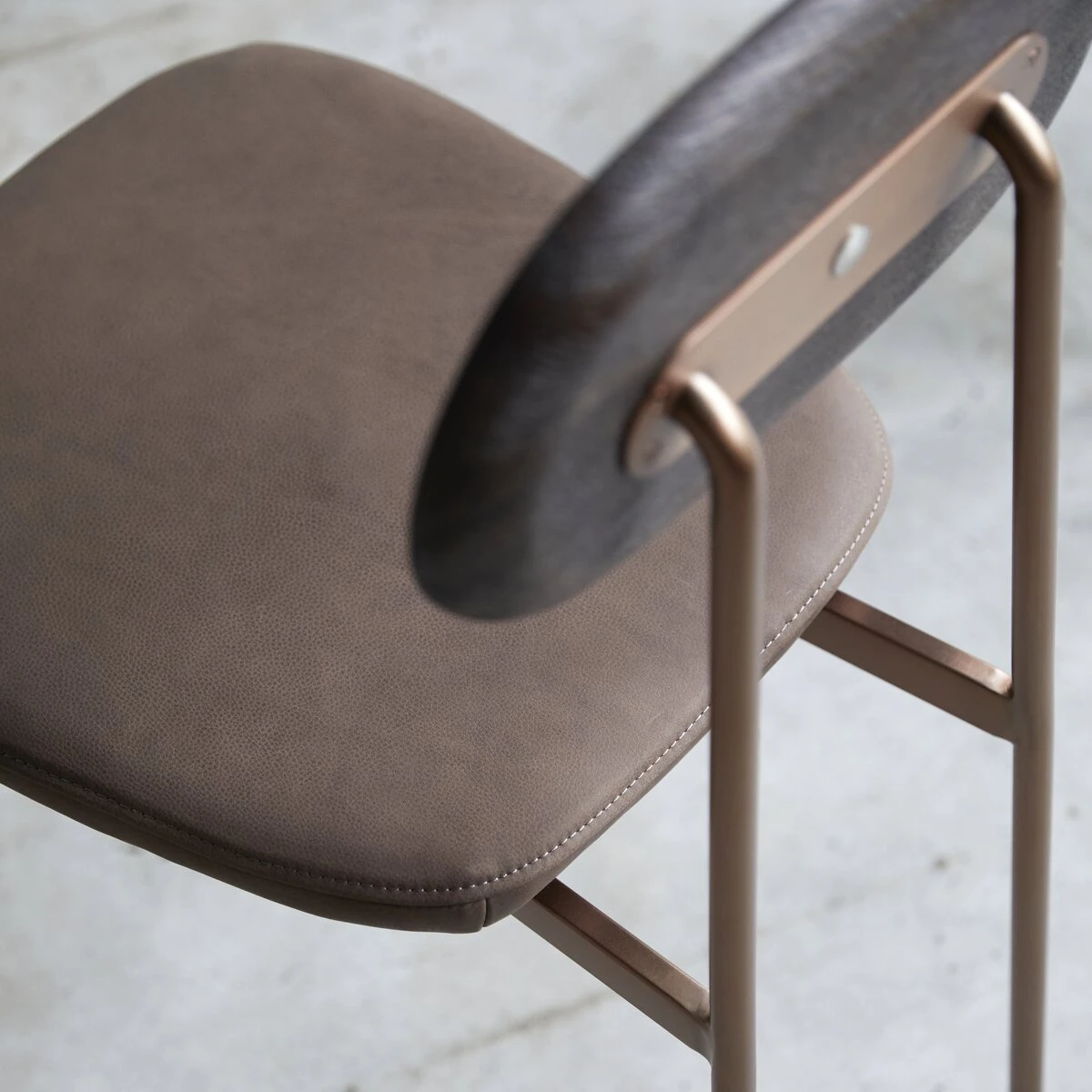 Yutapi - Chaise Mohawk Choco En ChĂȘne Massif â Image 7