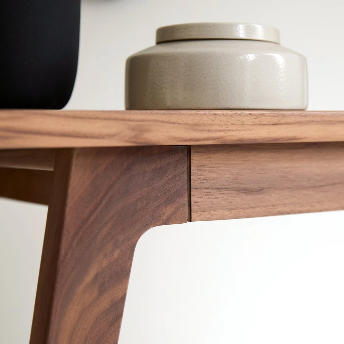 Esmée - Console En Noyer Massif – Image 6