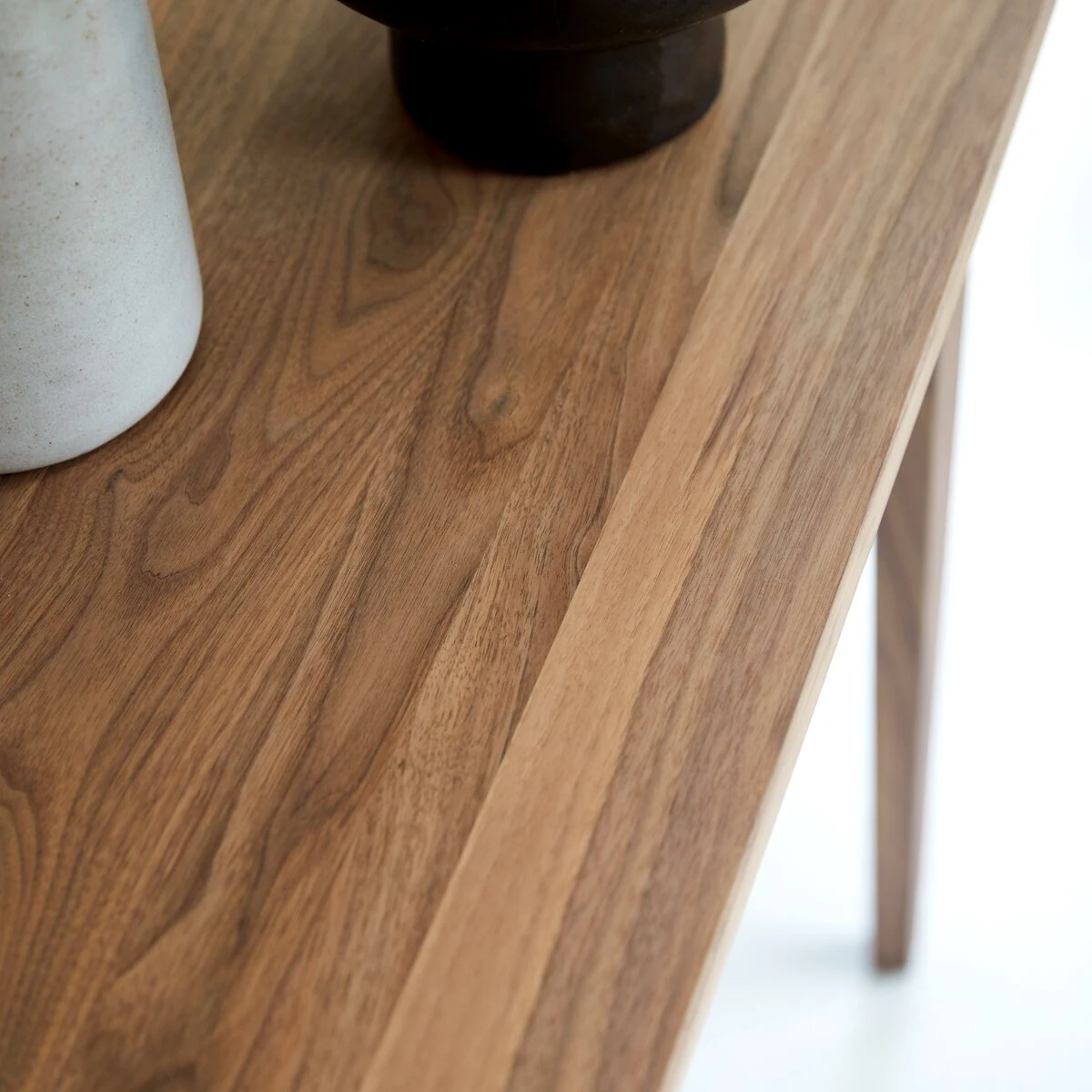 Esmée - Console En Noyer Massif – Image 7