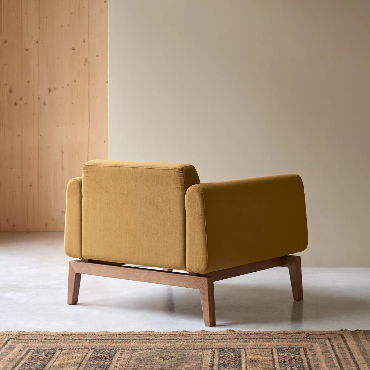 Bjorn - Fauteuil En ChĂȘne Massif Et Tissu Moutarde â Image 2