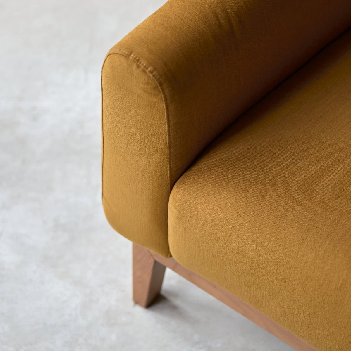 Bjorn - Fauteuil En ChĂȘne Massif Et Tissu Moutarde â Image 6