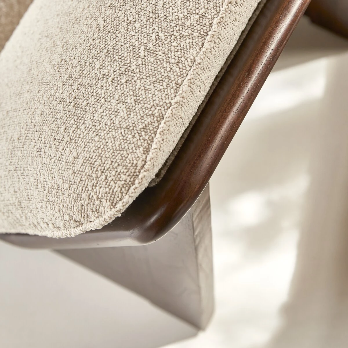 Folk - Fauteuil En Mindi Massif Et Tissu écru – Image 5