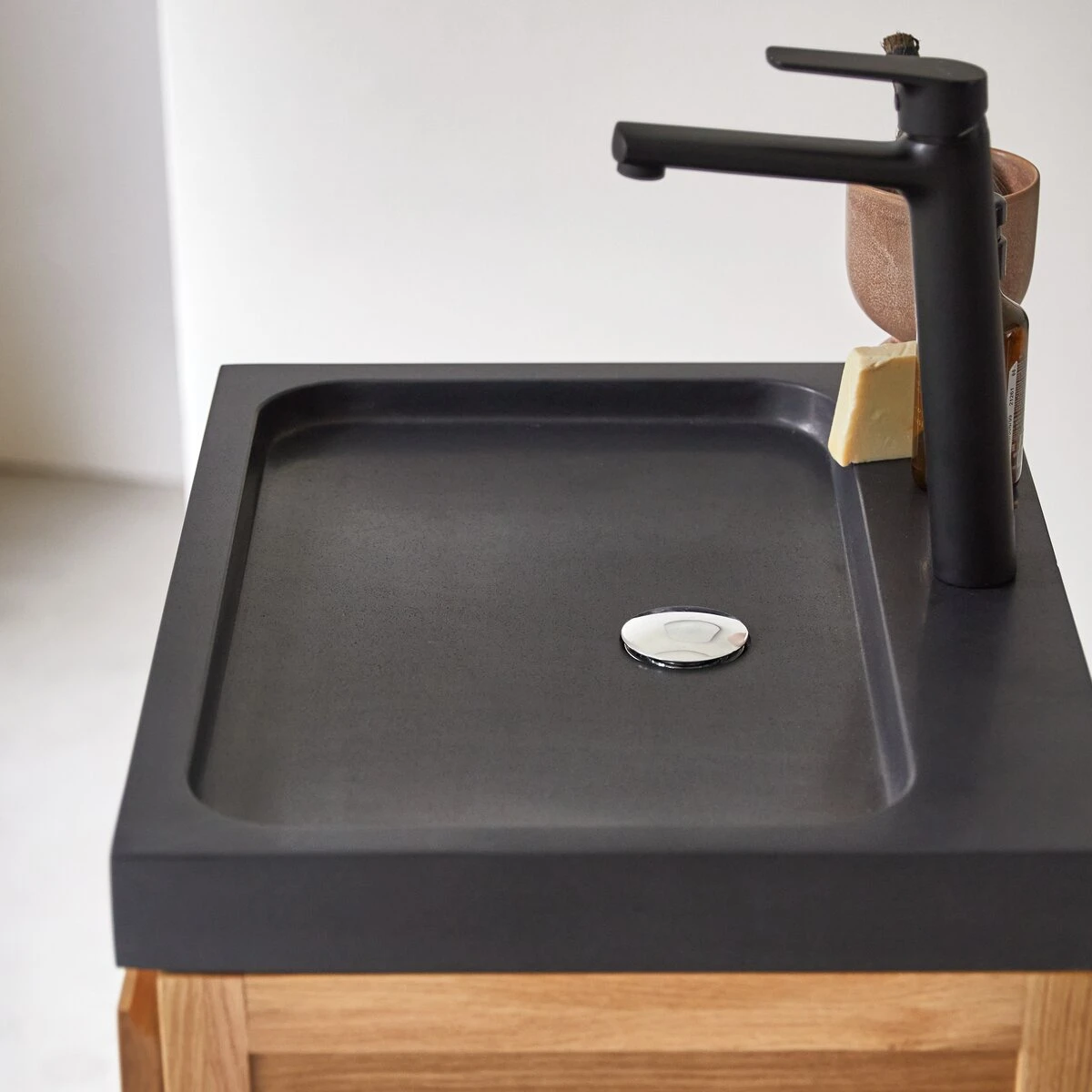 Easy - Meuble Salle De Bain En ChĂȘne Massif Et Pierre De Lave 60 Cm â Image 5