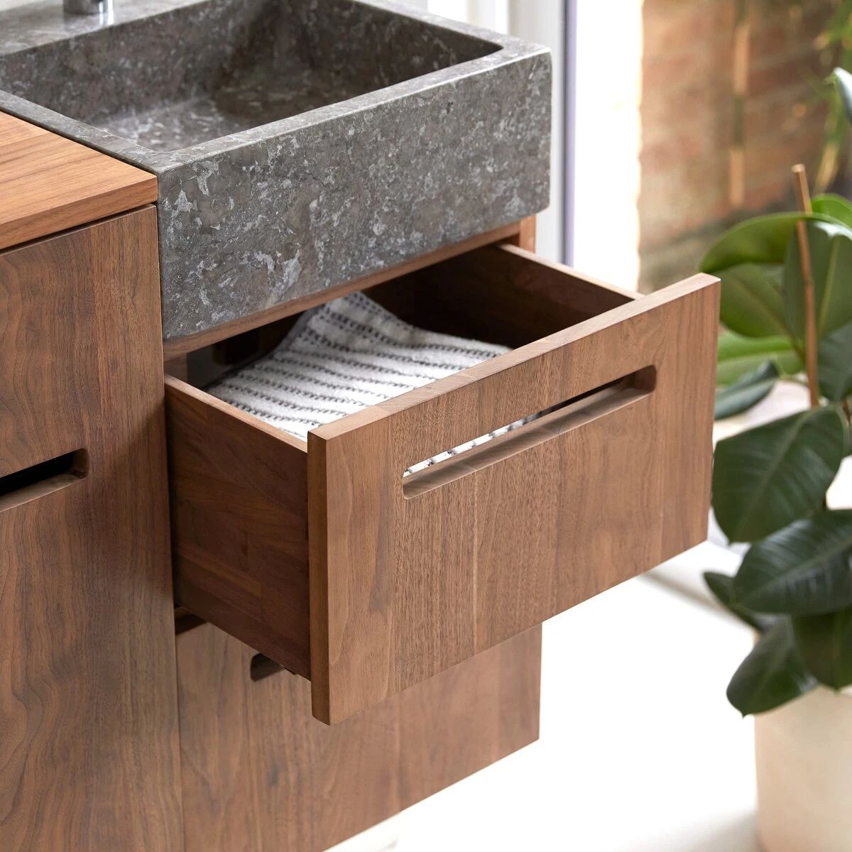 Line - Meuble Salle De Bain En Noyer Massif Et Marbre 85 Cm – Image 5