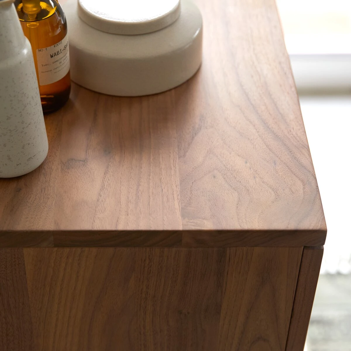 Line - Meuble Salle De Bain En Noyer Massif Et Marbre 85 Cm – Image 7