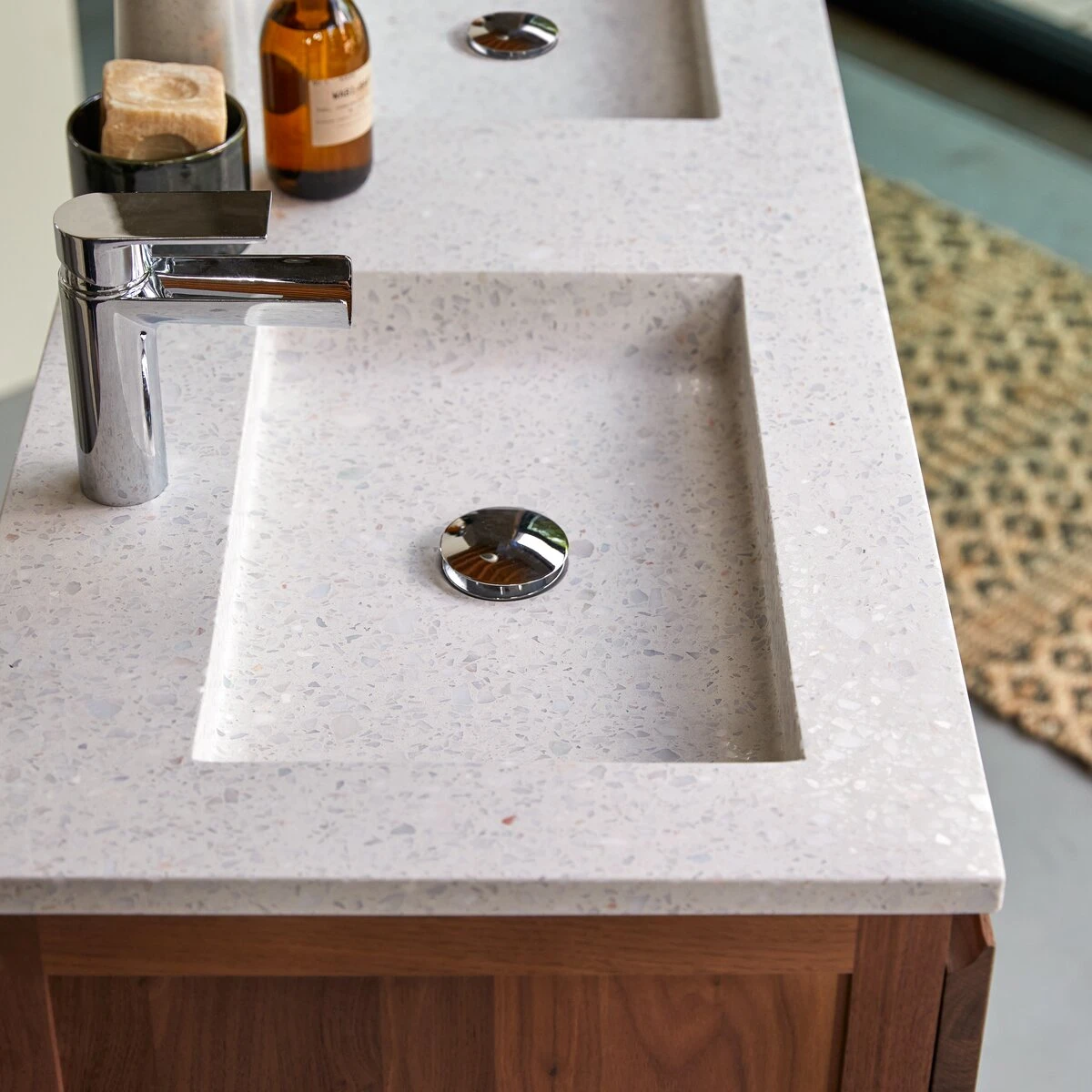 Edgar - Meuble Salle De Bain En Noyer Massif Et Terrazzo Premium Moon 120 Cm – Image 8