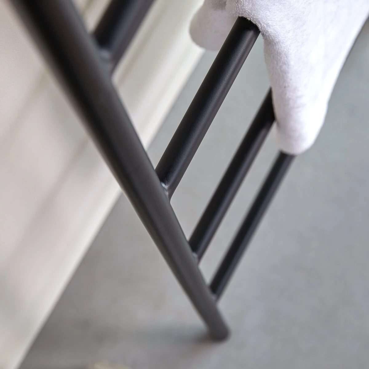 Elio - Porte Serviette En Métal Avec Miroir – Image 6