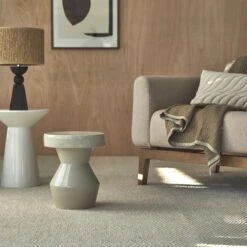 Sculptural - Bout De Canapé En Céramique, Beige