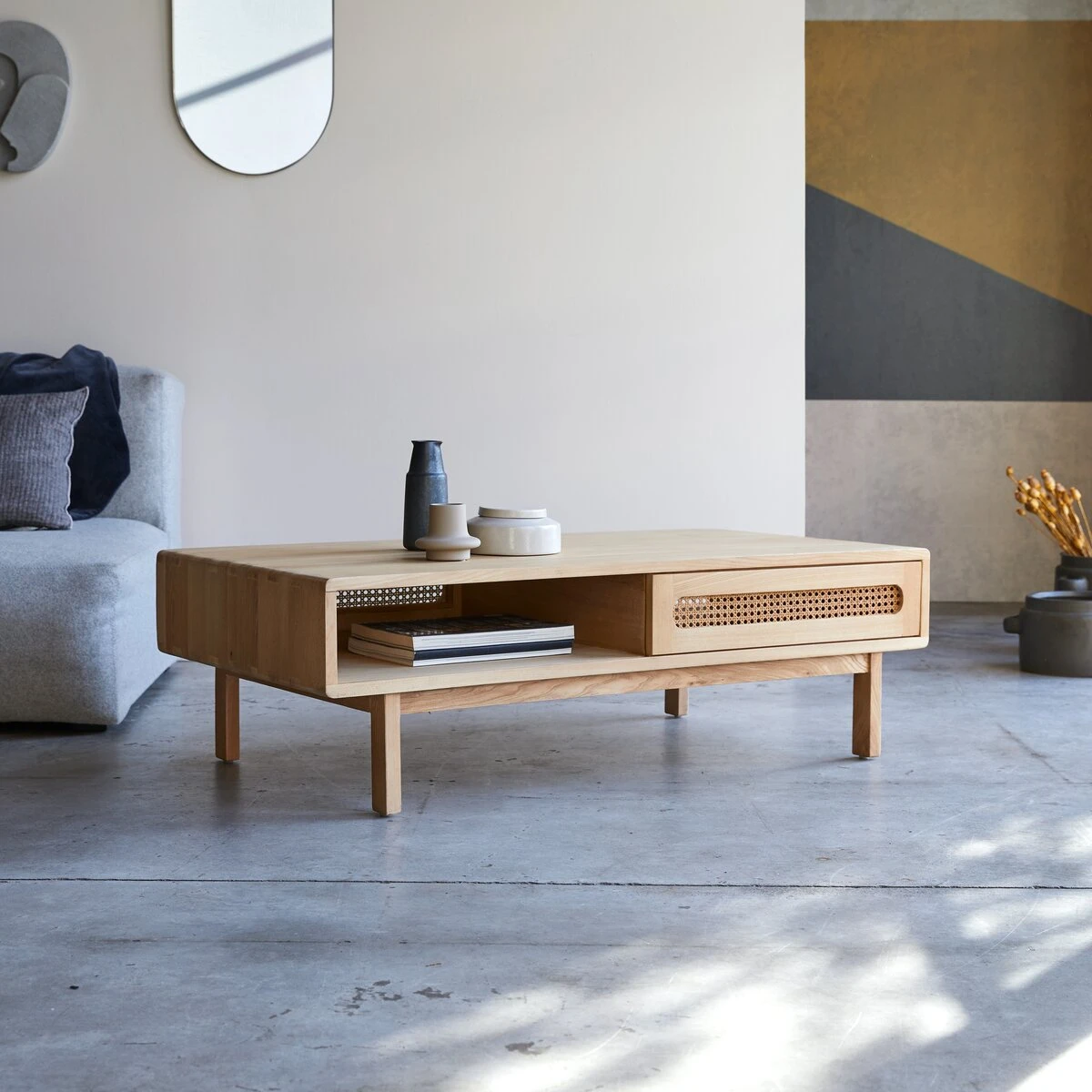 Luis - Table Basse En Orme Massif Et Cannage – Image 4