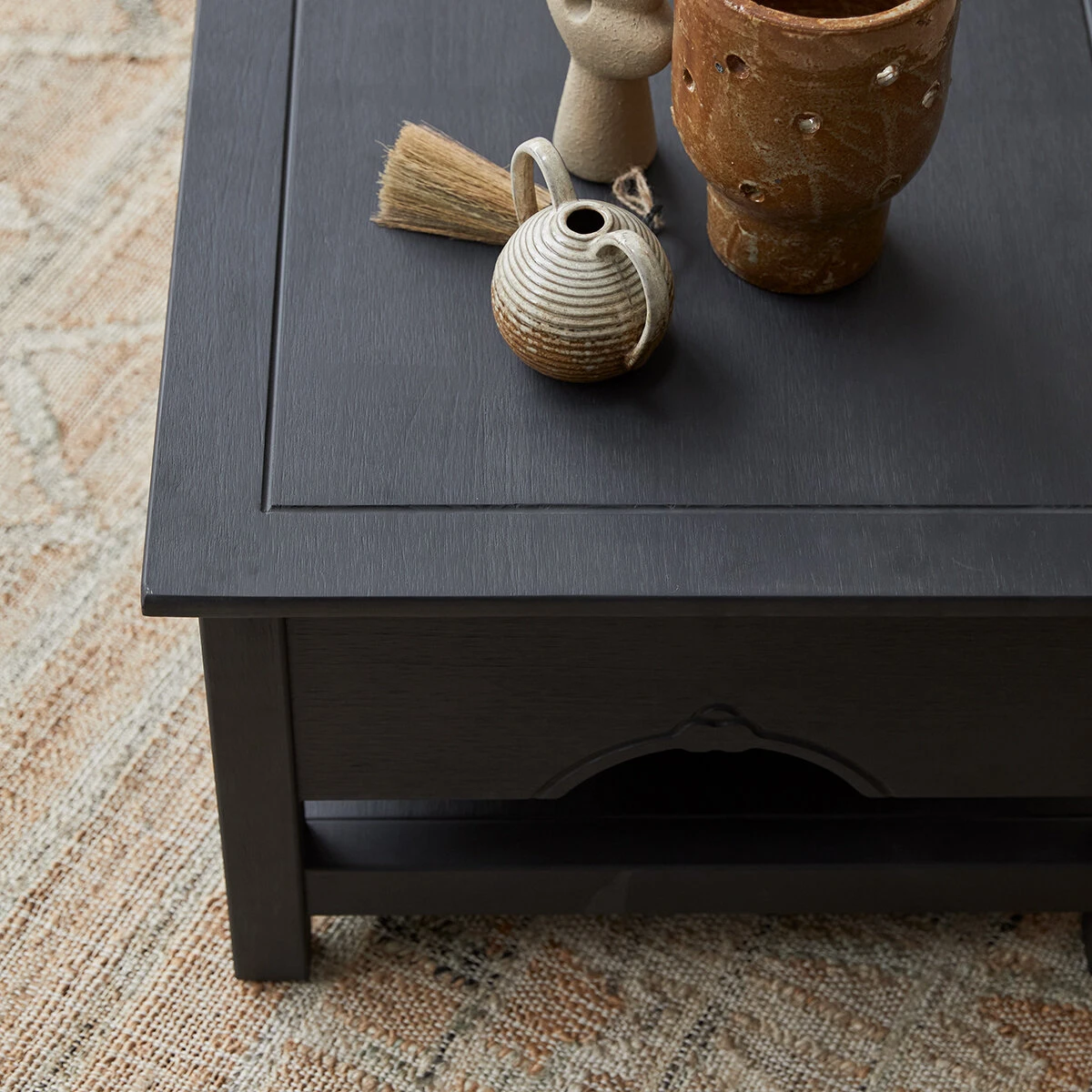 Thaki Black - Table Basse En Pin Massif – Image 5