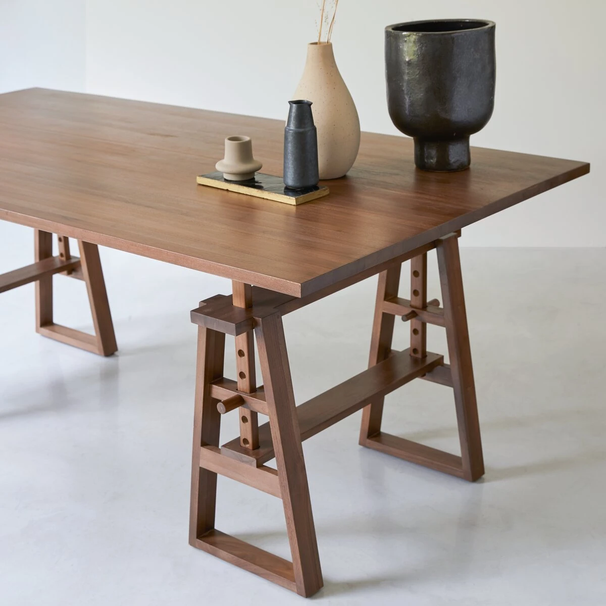 Trestle - Table En Teck Massif Recyclé 6/8 Pers. – Image 2