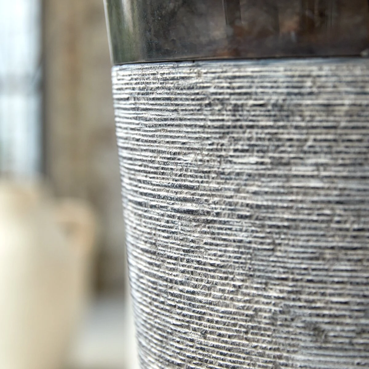 Koni - Vasque Sur Pied En Marbre – Image 2